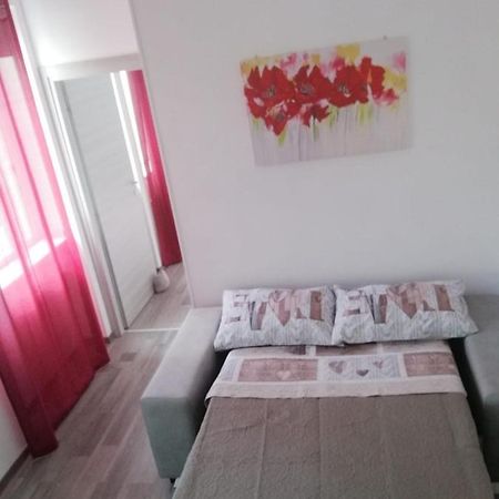 L'Angolo Xxiv Maggio Villa Lecce Bagian luar foto