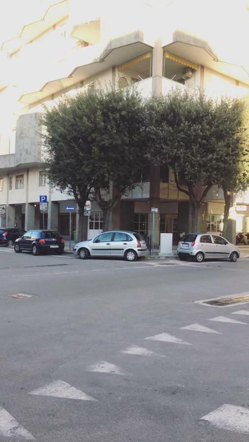 L'Angolo Xxiv Maggio Villa Lecce Bagian luar foto